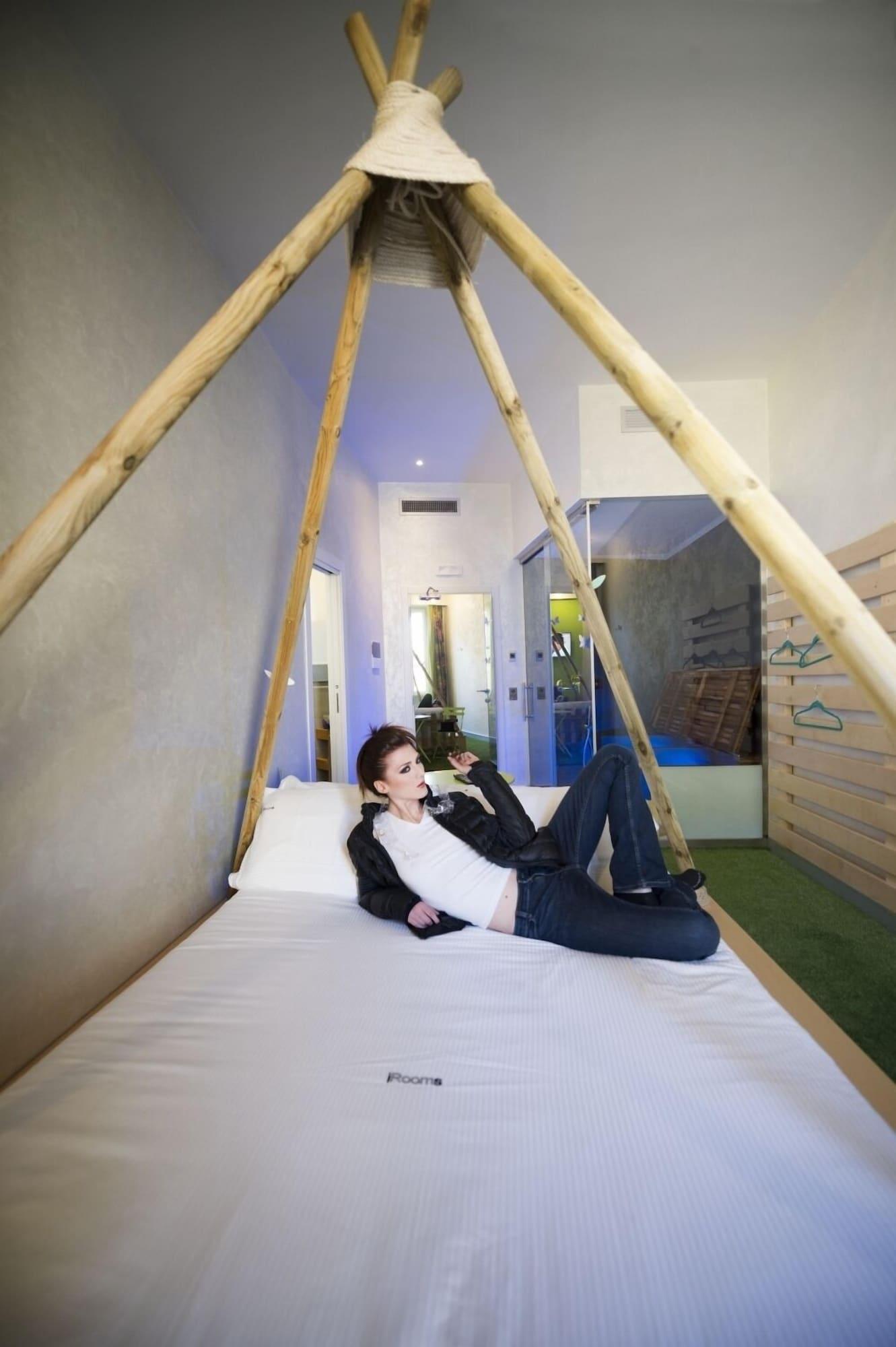Couette-café Irooms Pantheon 4*