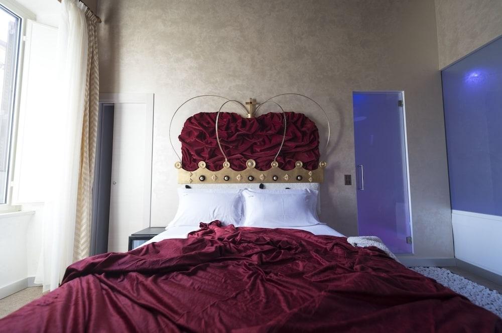 Irooms Pantheon Couette-café 4*