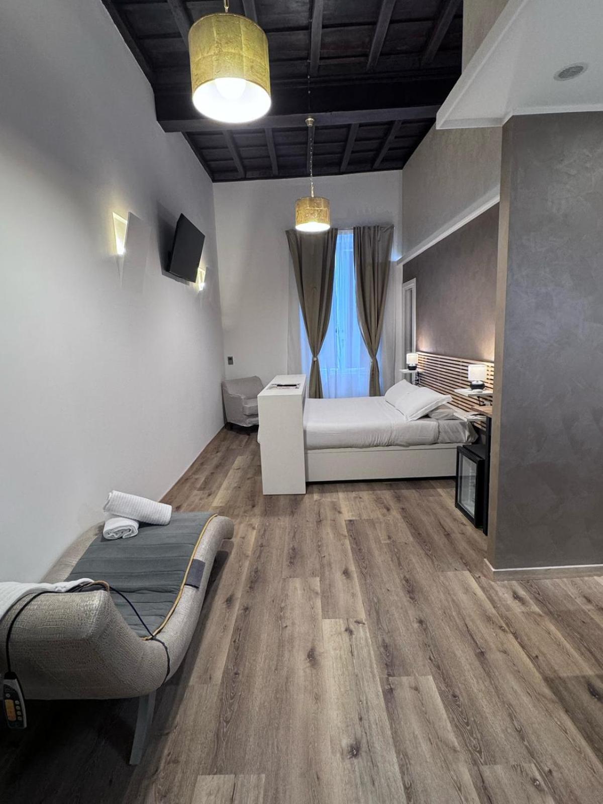 Irooms Pantheon Couette-café 4*