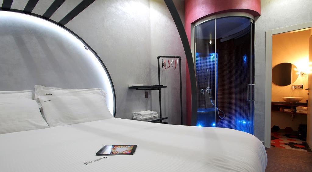 Couette-café Irooms Pantheon Rome